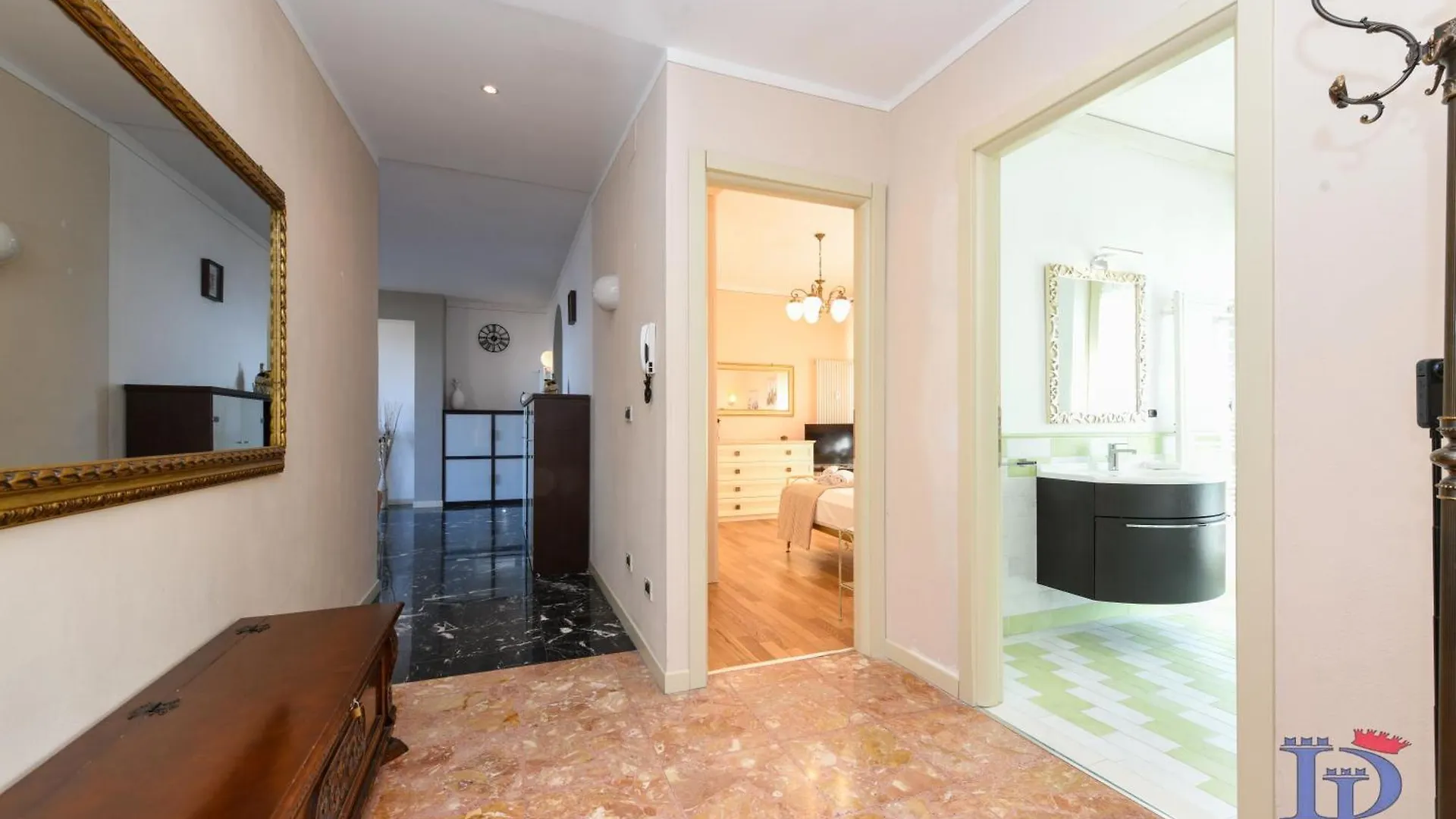 Desenzanoloft Official Partner Marriott Homes & Villas -Ciao Lago Family Apartment Desenzano del Garda Italien