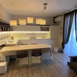 Desenzano Luxury Apartment